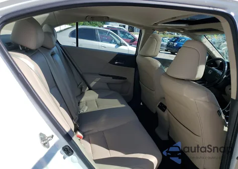 2015 Honda Accord Exl z USA, uszkodzony, nr VIN 1HGCR3F82FA009076